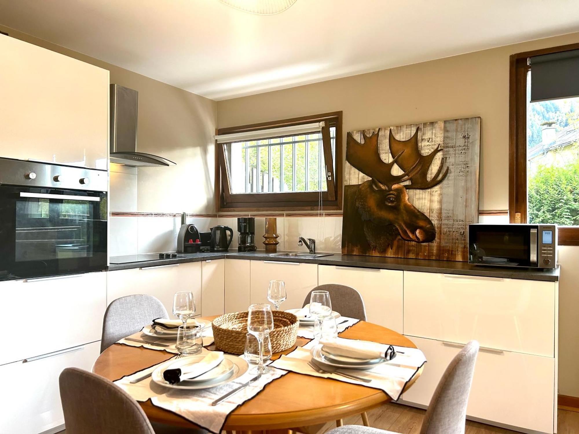 Appartement Style Chalet Avec Grande Terrasse Et Parking Prive Σαμονί Εξωτερικό φωτογραφία